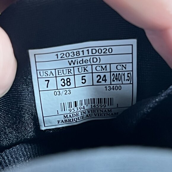 Brooks Adrenaline GTS 23 Women Size 7 D Black Running Shoes Sneakers - Picture 9 of 9